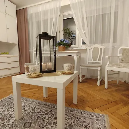 Apartments&rooms *